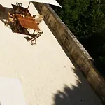 Chateau De La Combe 4*