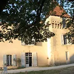 Bed & Breakfast Chateau De La Combe 4*
