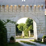 Chateau De La Combe Bed & Breakfast Puyrenier