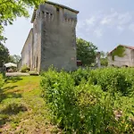 Chateau De La Combe 4* Puyrenier