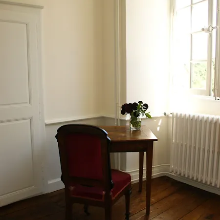 Chateau De La Combe 4*