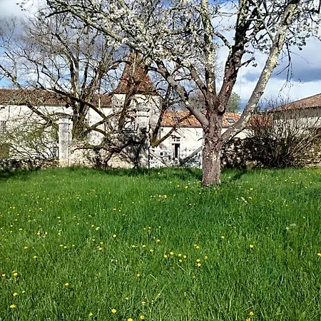 Chateau De La Combe 4* Puyrenier