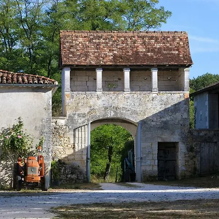 Chateau De La Combe فندق مبيت وإفطار Puyrenier