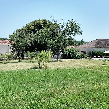 Chateau De La Combe Bed & Breakfast Puyrenier