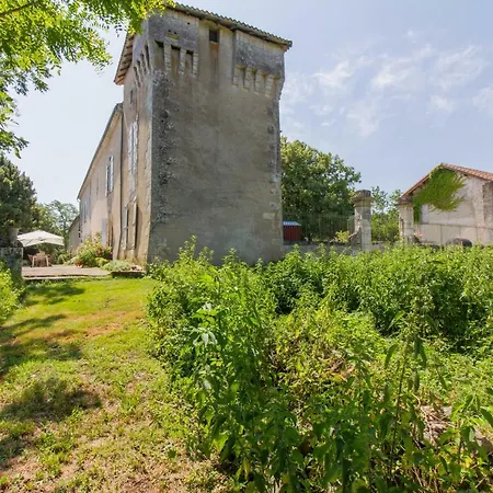 Chateau De La Combe 4* Puyrenier