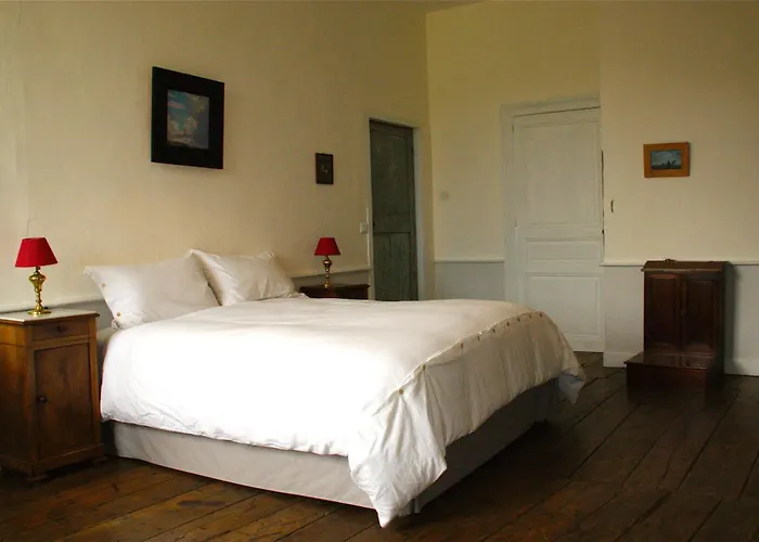 Chateau De La Combe Отель типа 