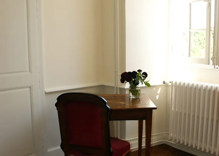 Chateau De La Combe 4*