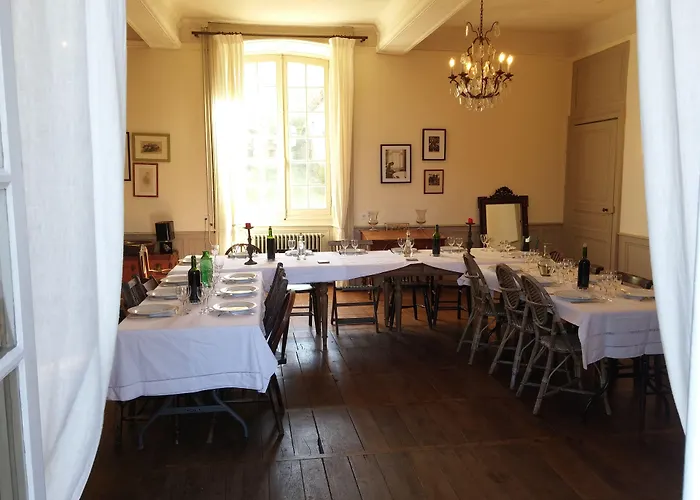 Chateau De La Combe Отель типа 