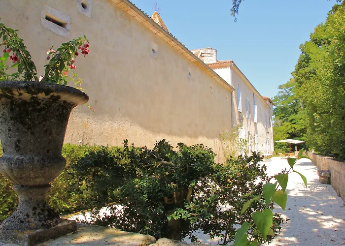 Chateau De La Combe 4* Puyrenier