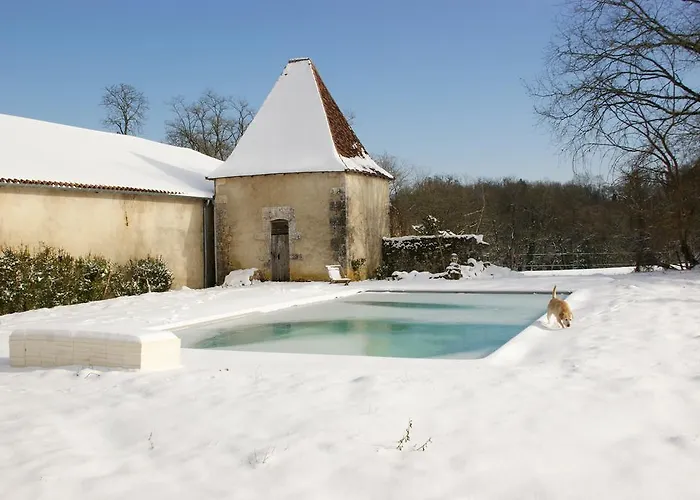 Chateau De La Combe