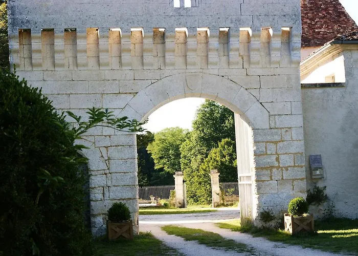 Chateau De La Combe فندق مبيت وإفطار Puyrenier