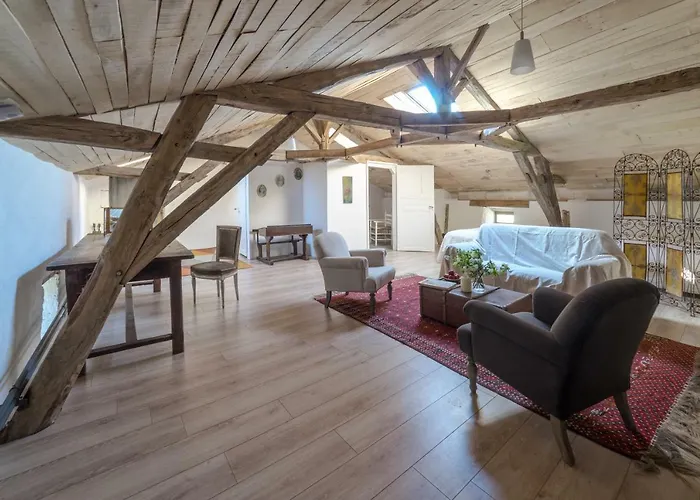 Couette-café Chateau De La Combe Puyrenier