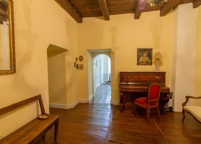 Bed & Breakfast Chateau De La Combe Puyrenier